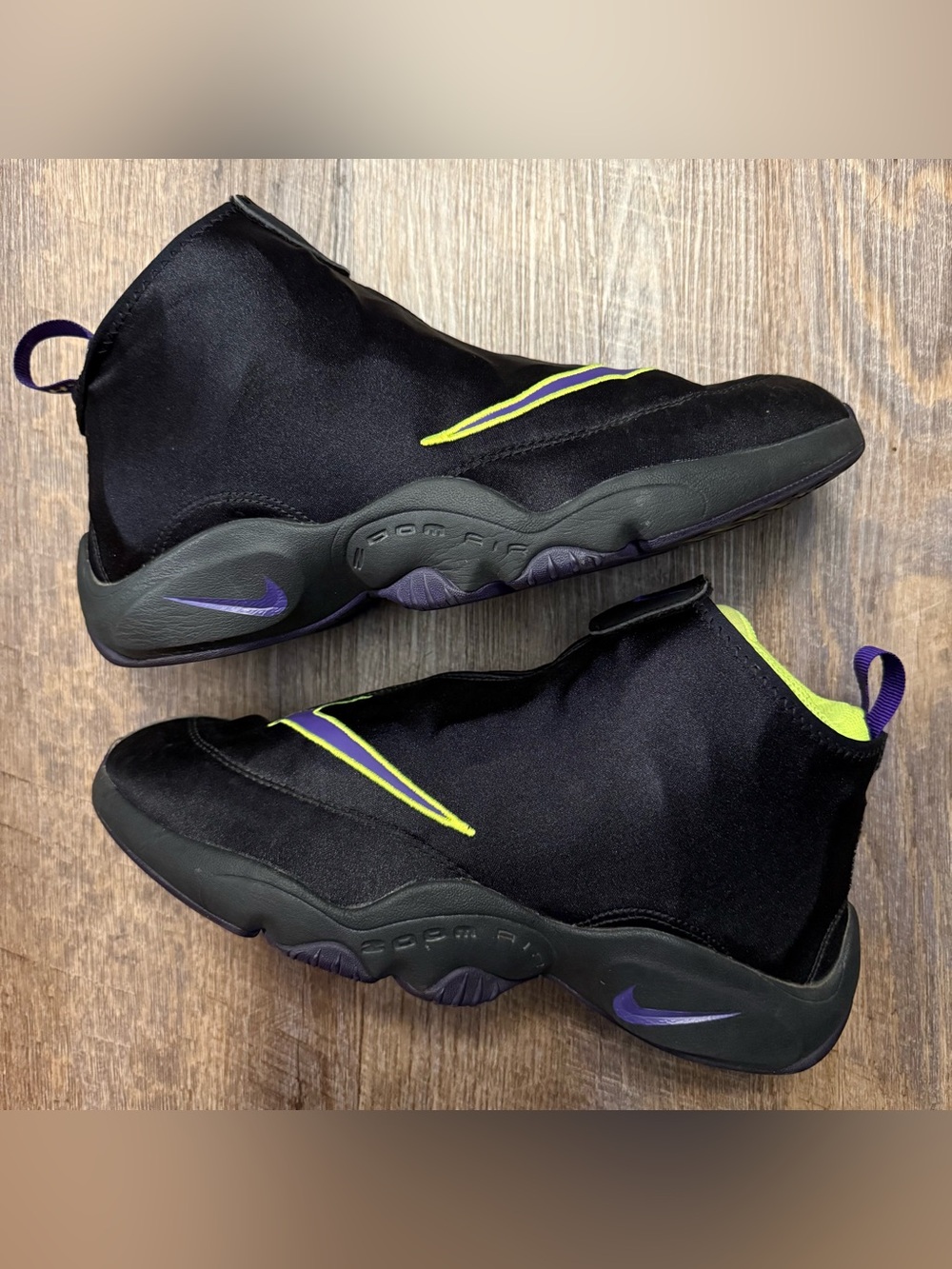Nike Air Zoom Flight 98 The Glove Lakers Black Purple Neon Gary Payton